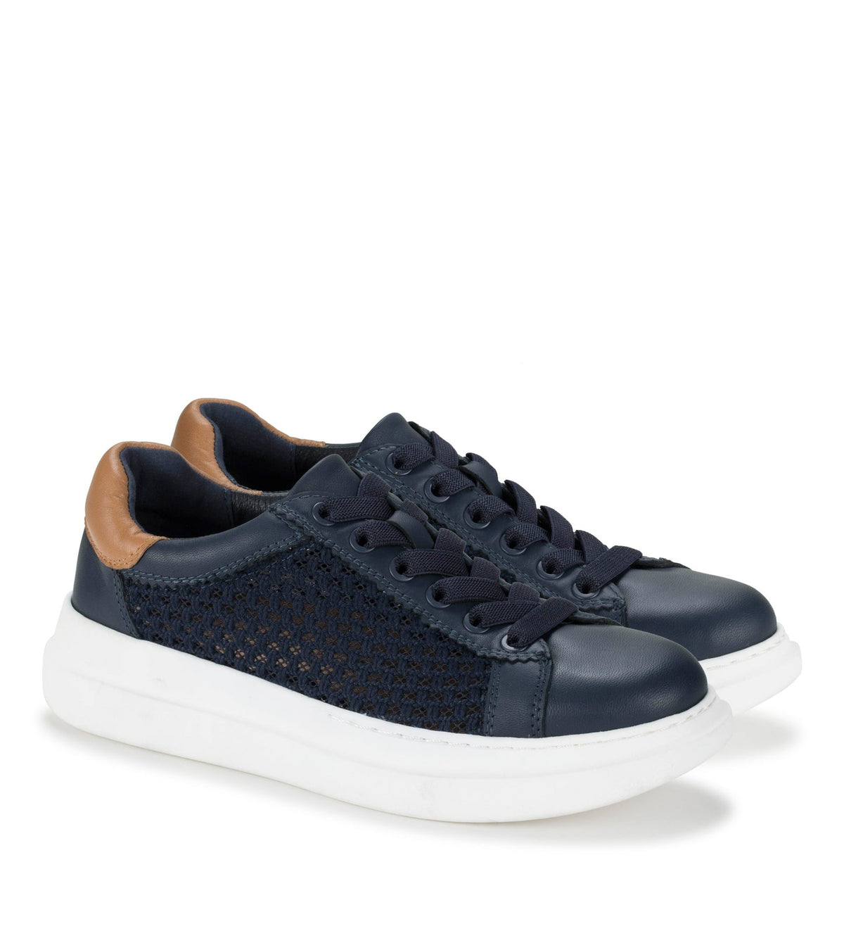 Tiara Sneaker | Baretraps