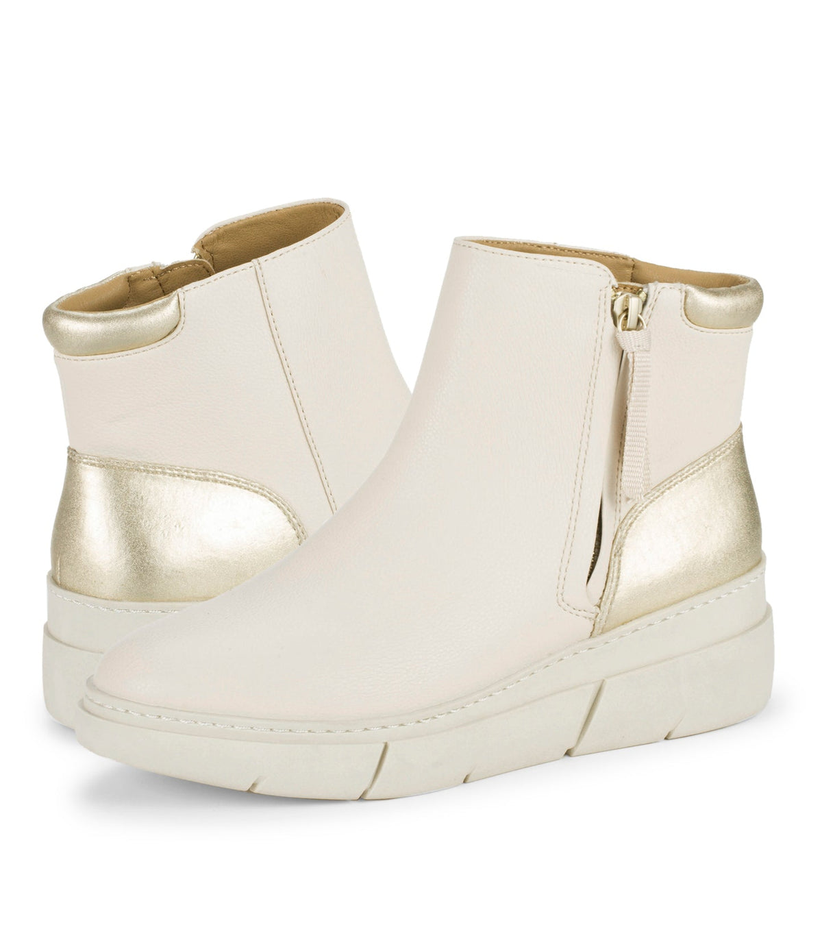 Lakelyn Wedge Bootie | Baretraps