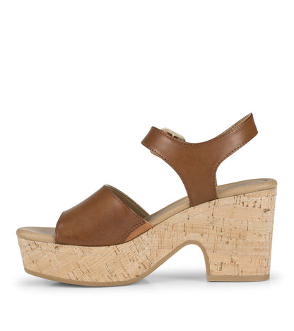 Tamie Wedge Sandal | Baretraps