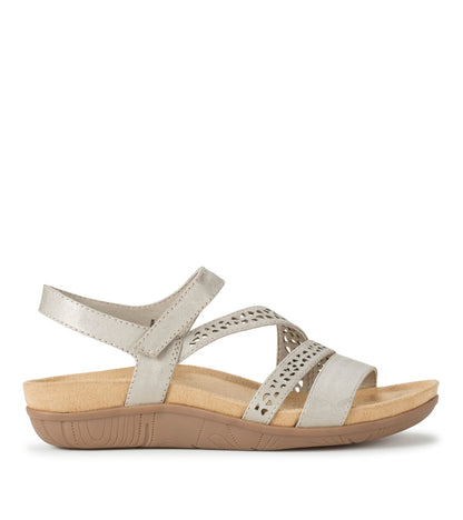 Jinna Sandal | Baretraps