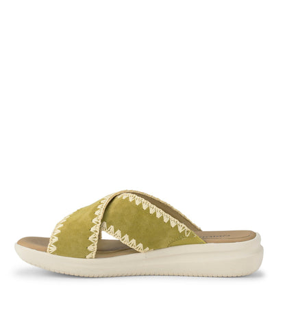 Dolinda Slide Sandal | Baretraps