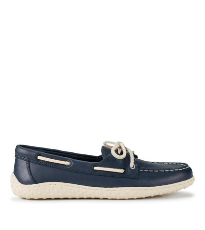 Beverlie Boat Shoe | Baretraps