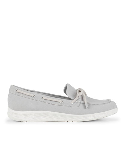 Venia Boat Shoe | Baretraps