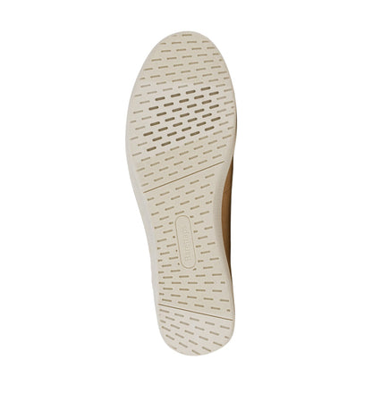 Venia Boat Shoe | Baretraps