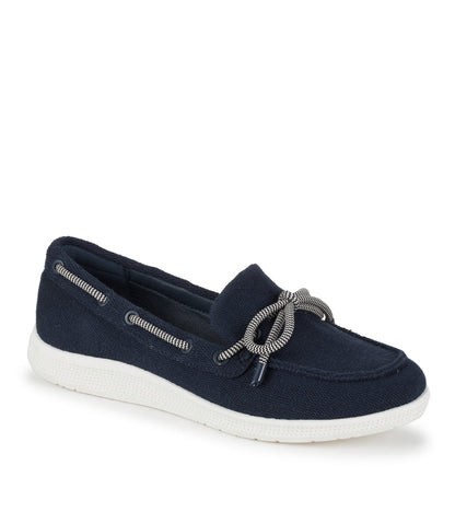 Venia Boat Shoe | Baretraps