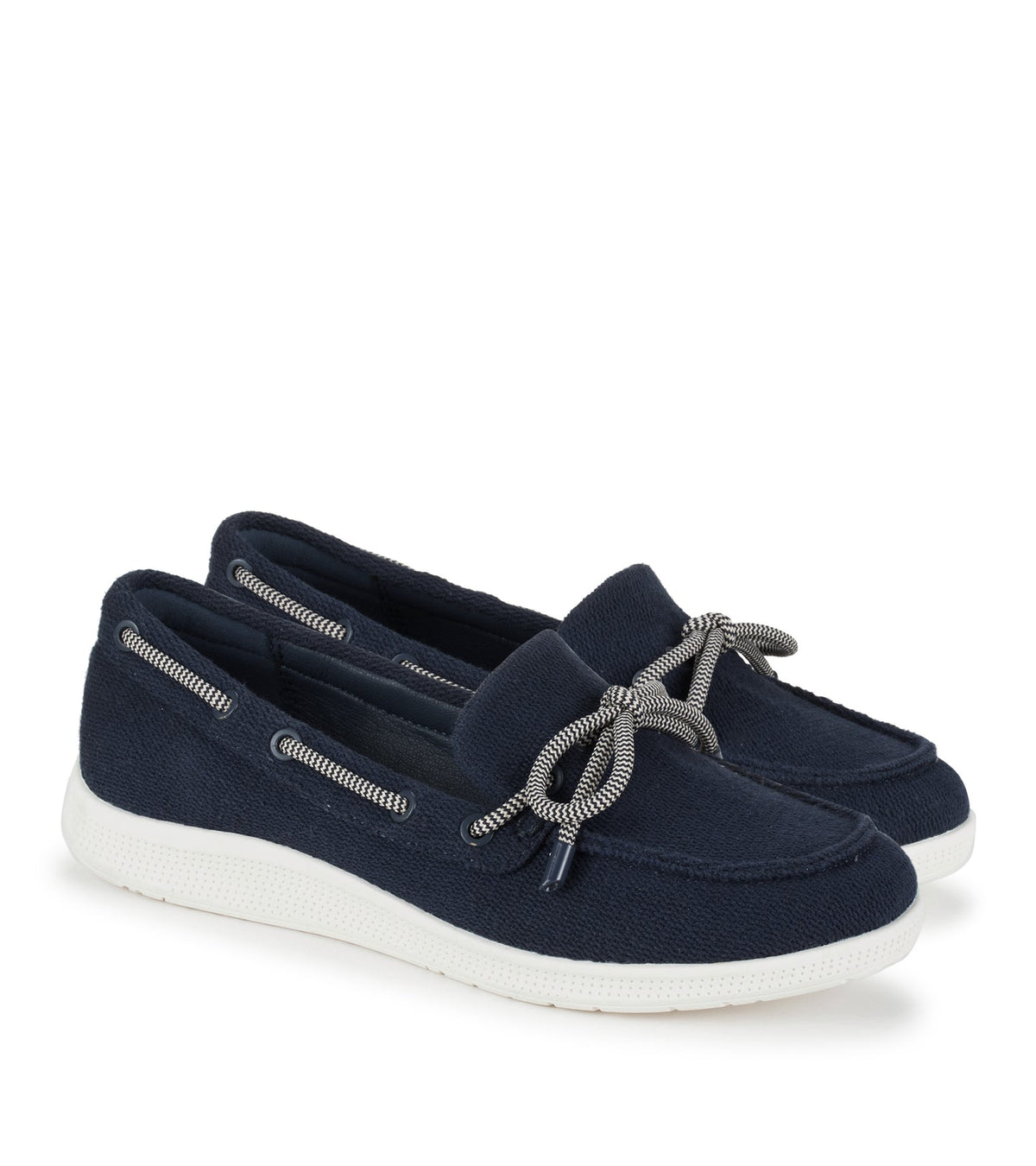 Venia Boat Shoe | Baretraps