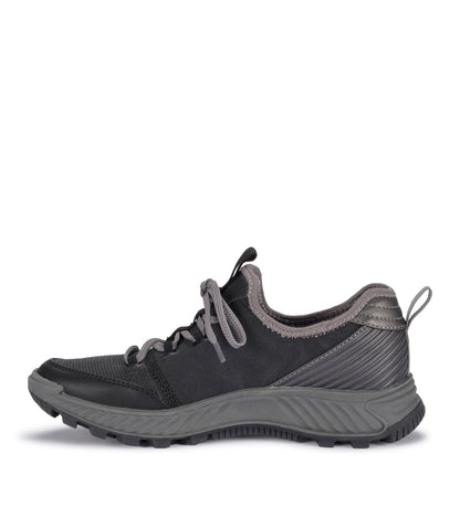 Malina Sneaker | Baretraps