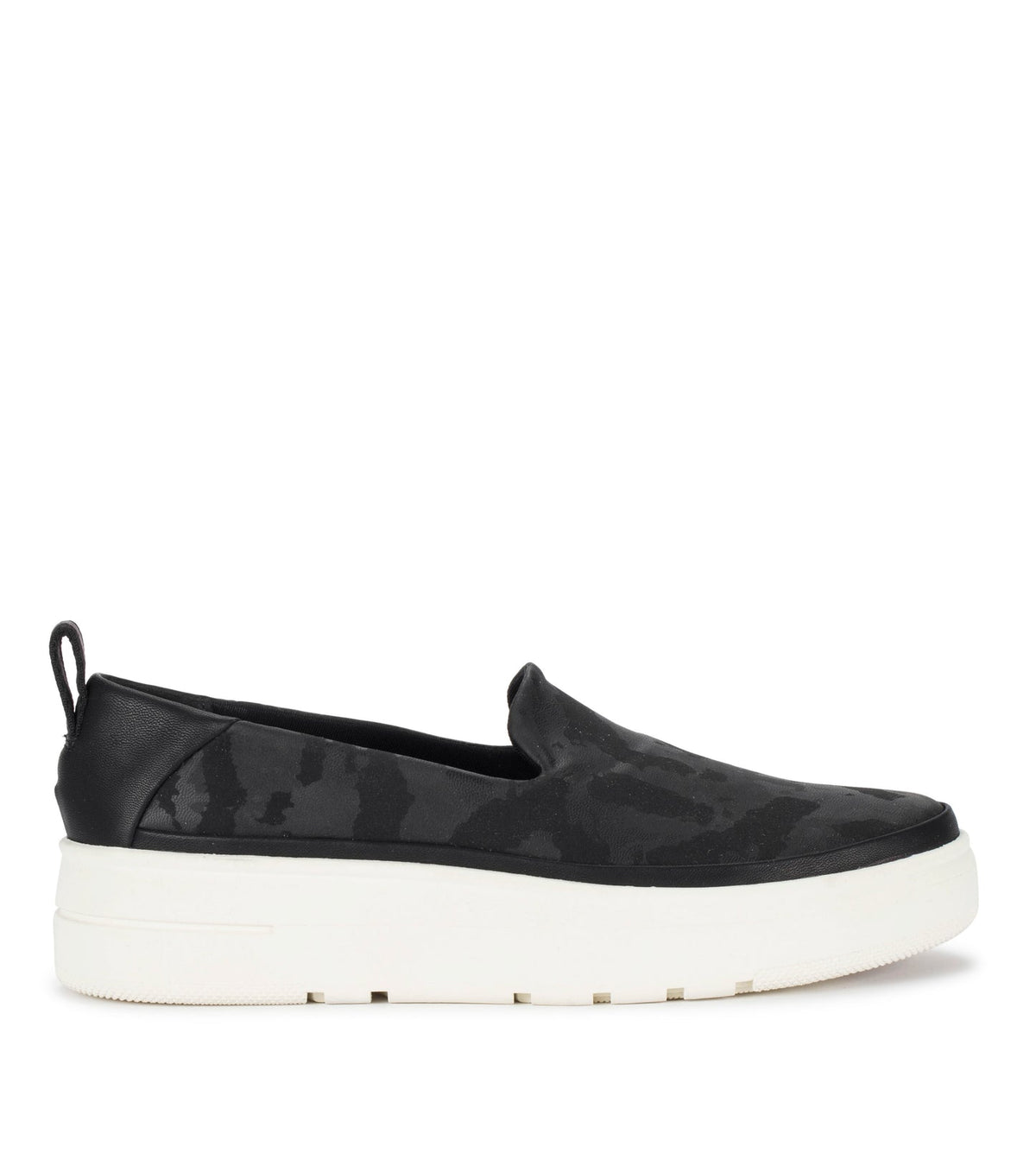 Nevin Slip On Sneaker | Baretraps