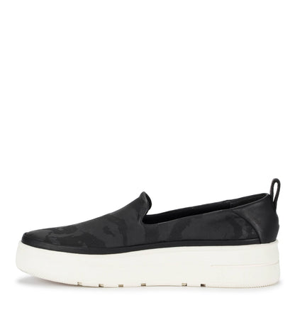 Nevin Slip On Sneaker | Baretraps