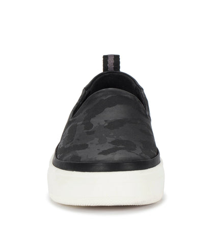 Nevin Slip On Sneaker | Baretraps
