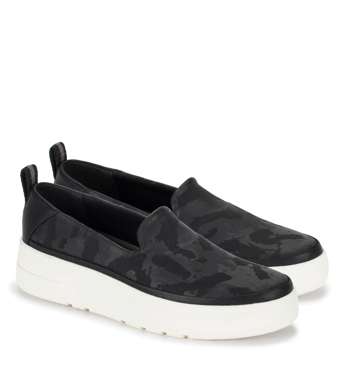 Nevin Slip On Sneaker | Baretraps