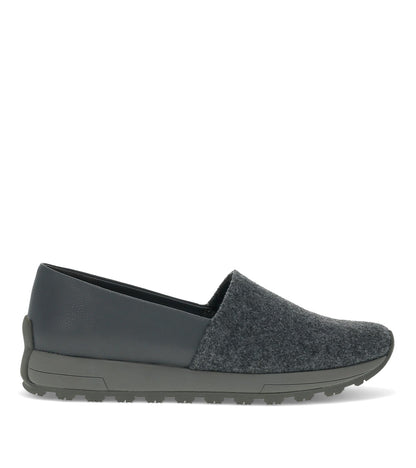 Gennie Slip On | Baretraps