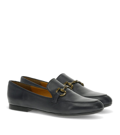 Wyatt Loafer | Baretraps
