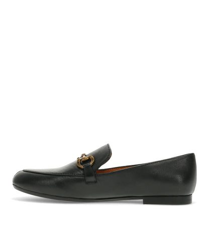 Wyatt Loafer | Baretraps