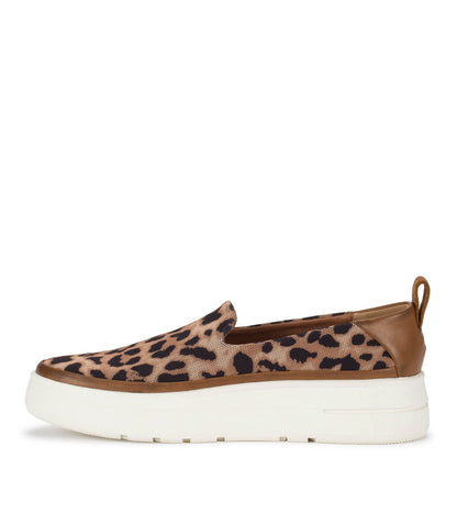 Nevin Slip On Sneaker | Baretraps
