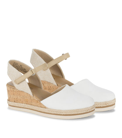 Alycia Closed Toe Wedge Sandal | Baretraps