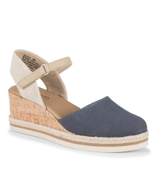 Alycia Closed Toe Wedge Sandal | Baretraps
