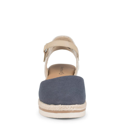 Alycia Closed Toe Wedge Sandal | Baretraps