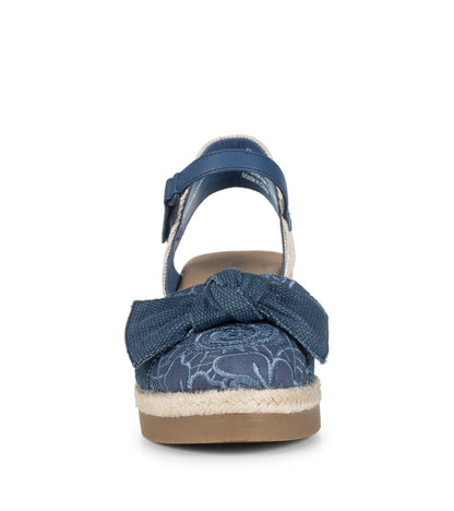 Arabelle Closed Toe Wedge Sandal | Baretraps