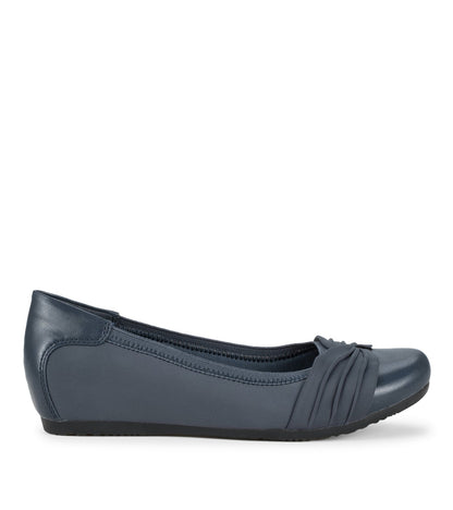 Marcie Casual Flat | Baretraps