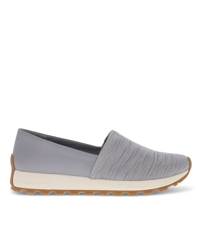 Gennie Slip On | Baretraps