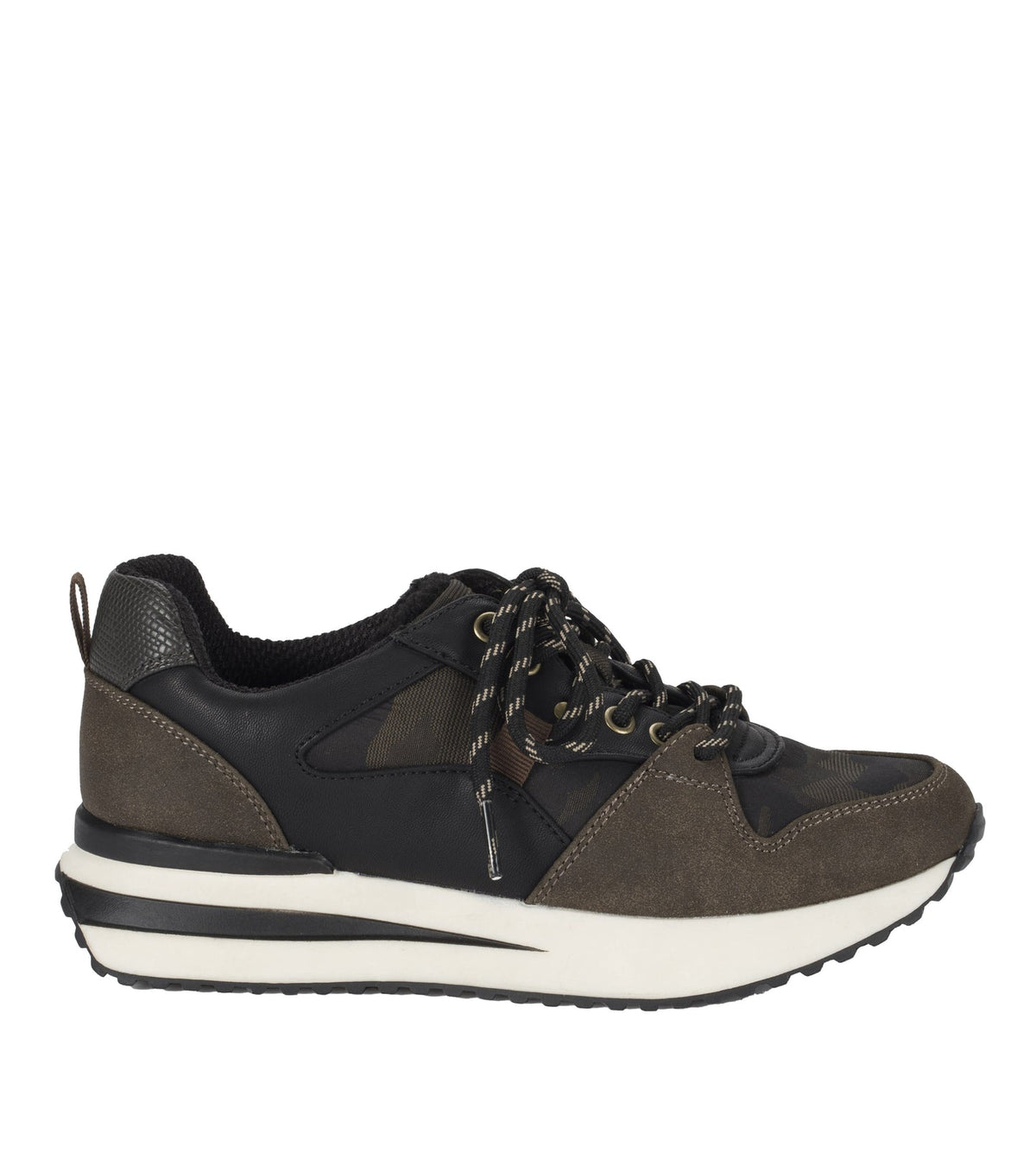 Cabriole Sneaker | Baretraps