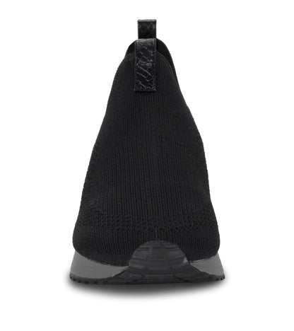 Pringer Slip On Sneaker | Baretraps