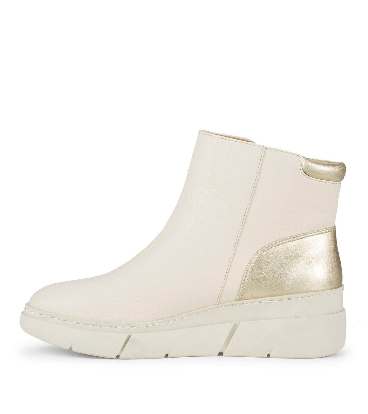 Lakelyn Wedge Bootie | Baretraps