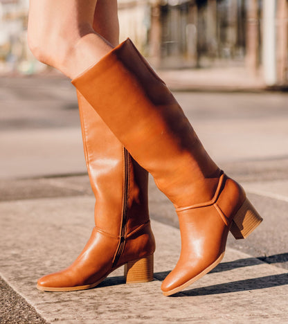 Thalia Tall Boot | Baretraps