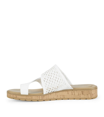 Gibby Slide Sandal | Baretraps