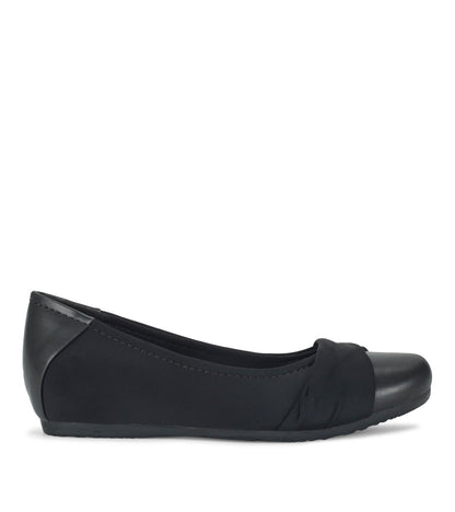 Mitsy Casual Flat | Baretraps