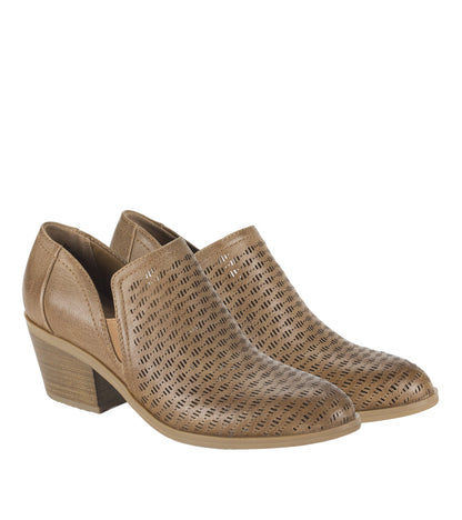 Slaine Ankle Bootie | Baretraps