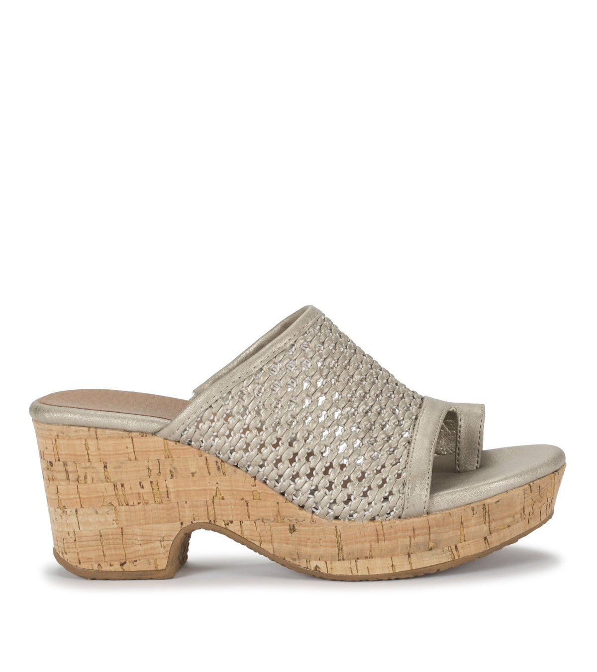 Bethie Wedge Sandal | Baretraps