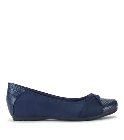 Mitsy Casual Flat | Baretraps