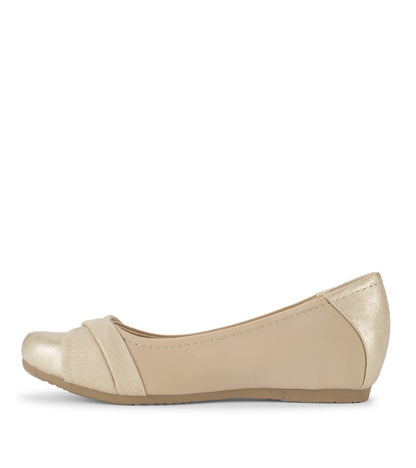 Mitsy Casual Flat | Baretraps