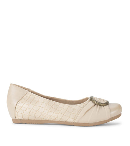Mabely Flat | Baretraps
