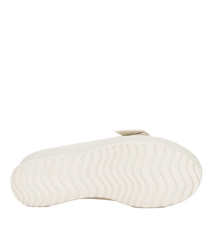 Pacey Platform Sandal | Baretraps