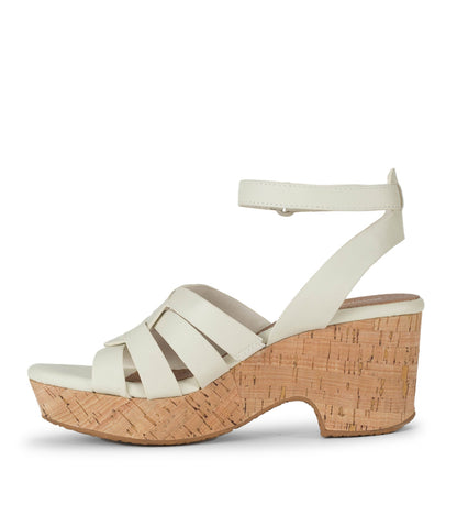 Bonita Wedge Sandal | Baretraps