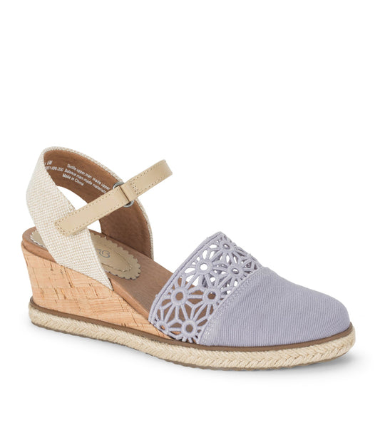 Olicia Wedge Sandal | Baretraps