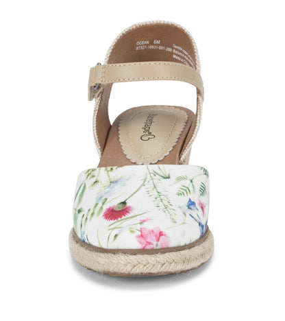 Ocean Closed Toe Wedge Sandal | Baretraps