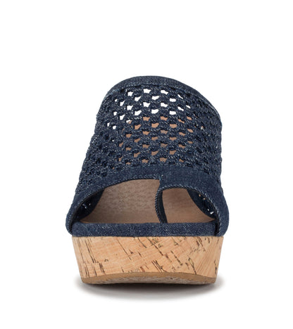 Bethie Wedge Sandal | Baretraps