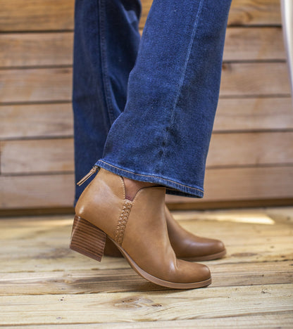 Lauryn Block Heel Ankle Bootie | Baretraps