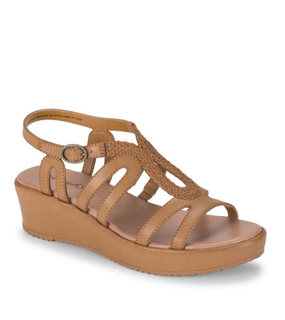 Wilma Wedge Sandal | Baretraps