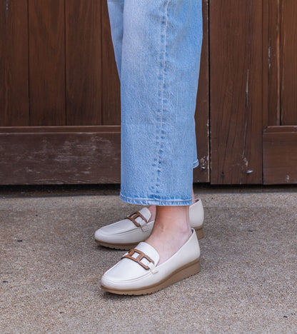 Addison Slip On Loafer | Baretraps