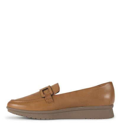 Addison Slip On Loafer | Baretraps