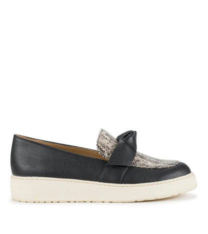 Ferdana Moc Toe Slip On | Baretraps