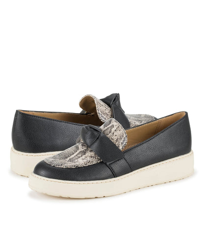 Ferdana Moc Toe Slip On | Baretraps