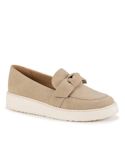 Ferdana Moc Toe Slip On | Baretraps
